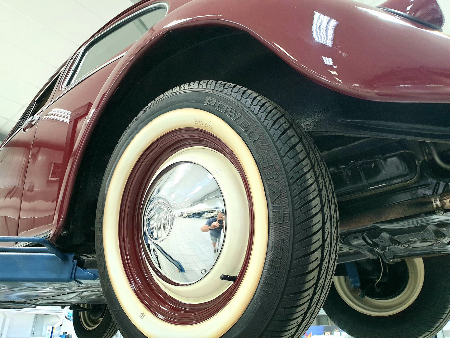 1953 VW Beetle Zwitter (Split Window)