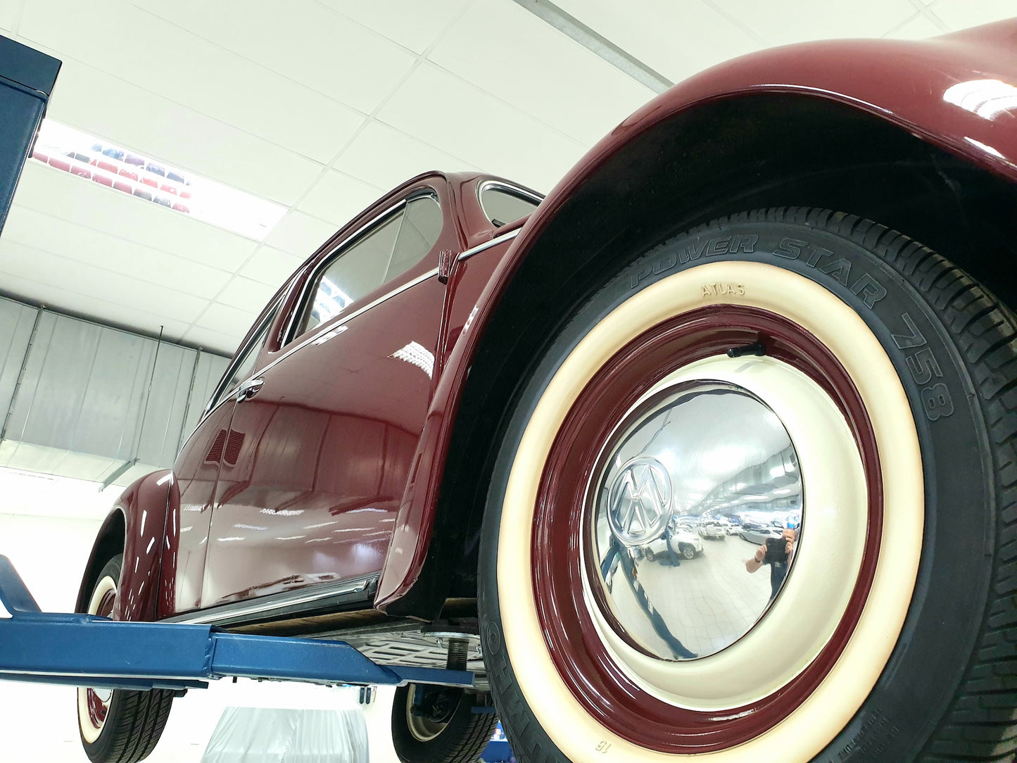 1953 VW Beetle Zwitter (Split Window)