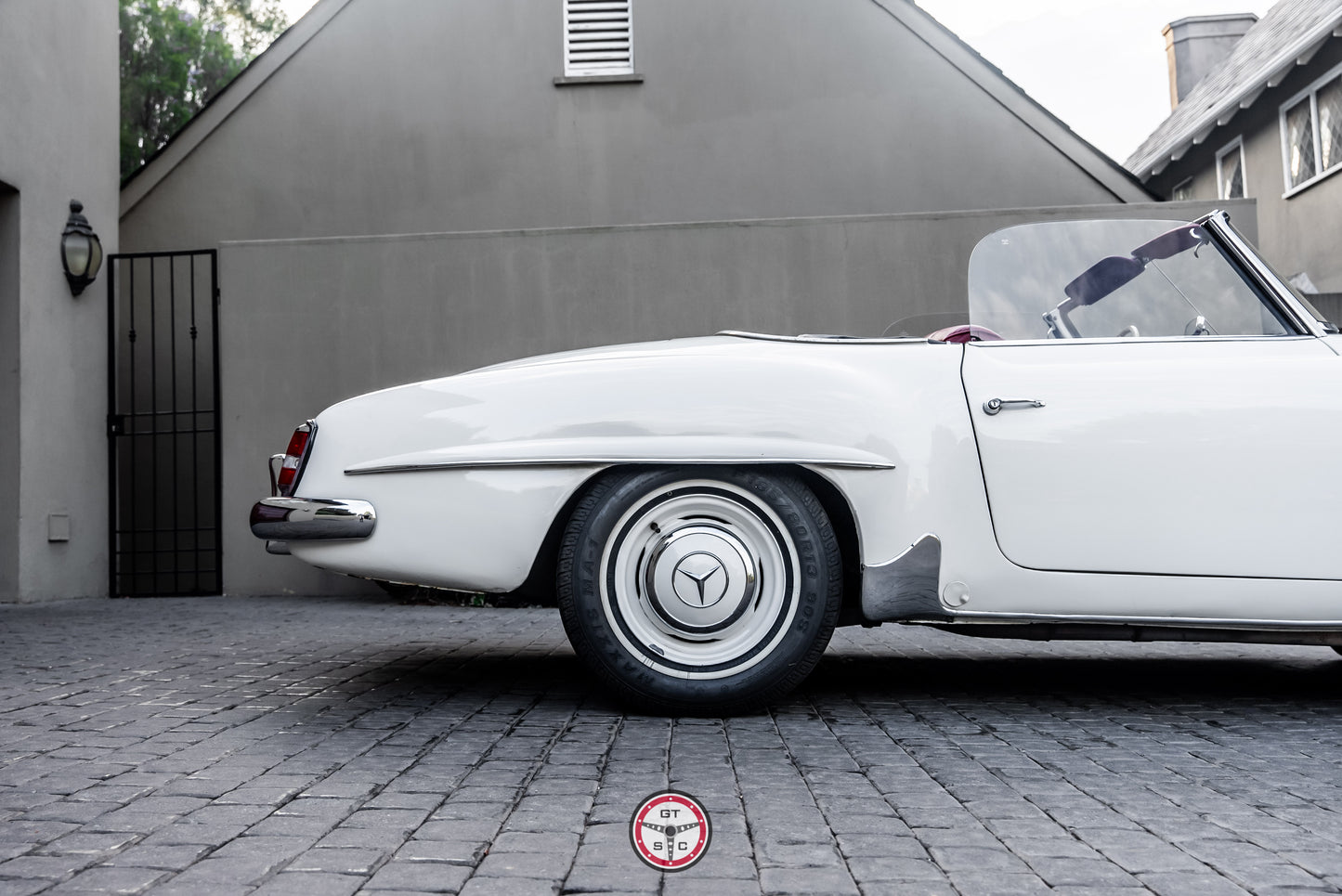 1962 Mercedes Benz 190SL (W121)
