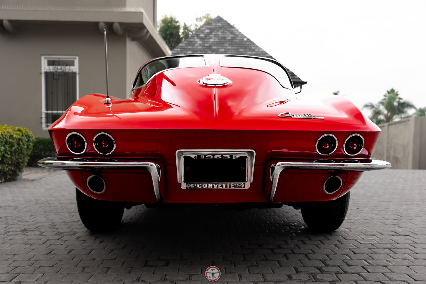 1963 Chevrolet Corvette Split Window Sting Ray C2 Coupe'
