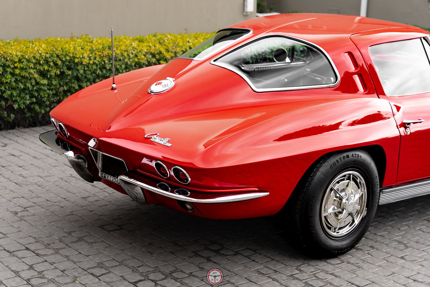 1963 Chevrolet Corvette Split Window Sting Ray C2 Coupe'