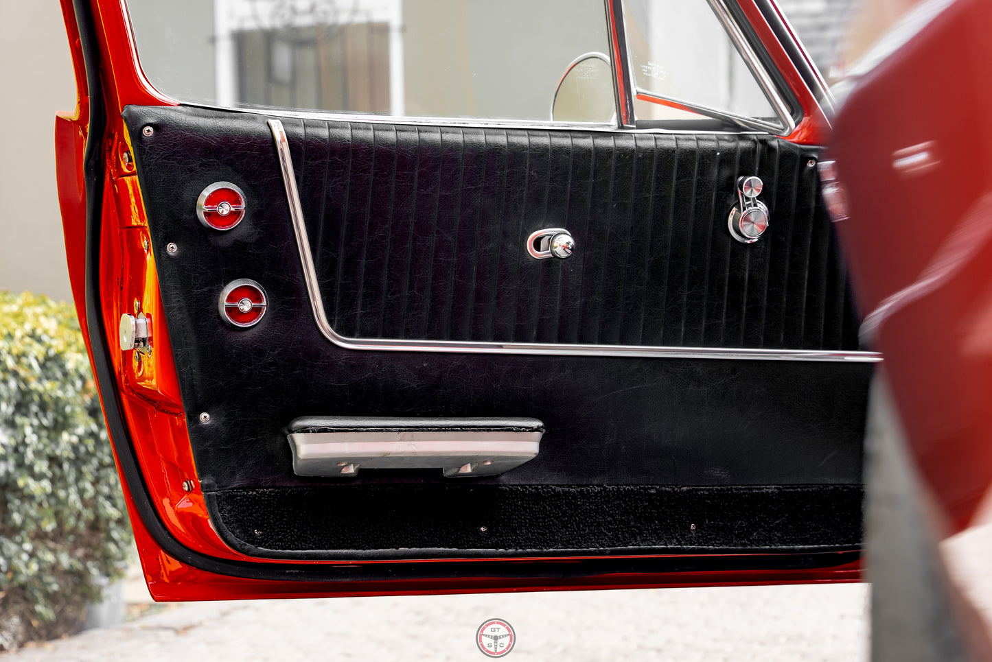 1963 Chevrolet Corvette Split Window Sting Ray C2 Coupe'