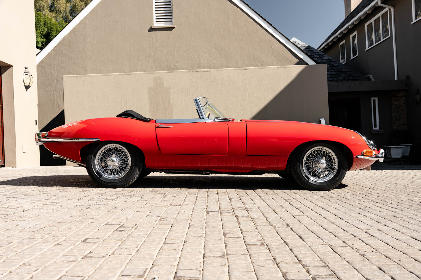 1965 Jaguar E-Type (Series 1)