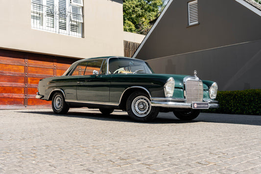 1965 Mercedes 220SE Coupe