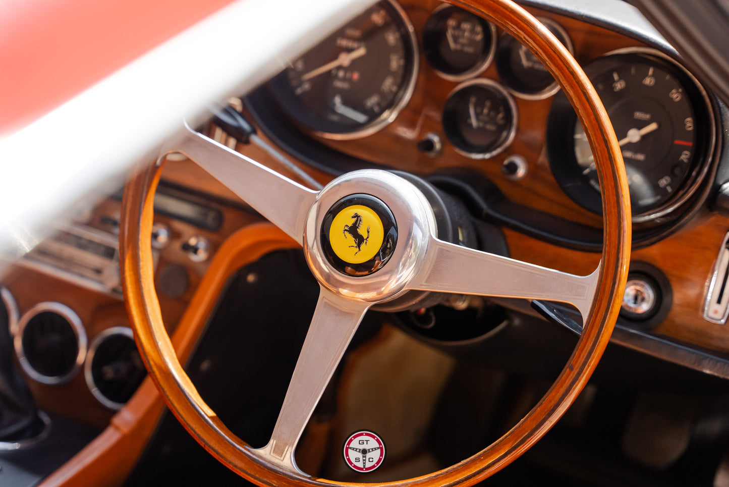 Ferrari 365GT 2+2