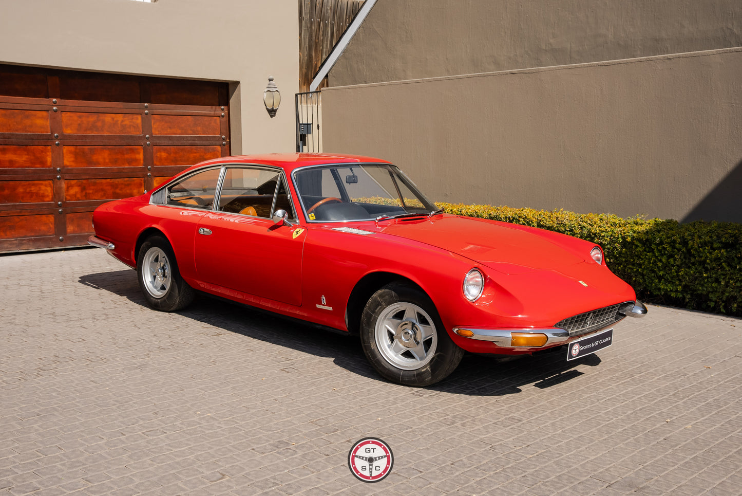 Ferrari 365GT 2+2