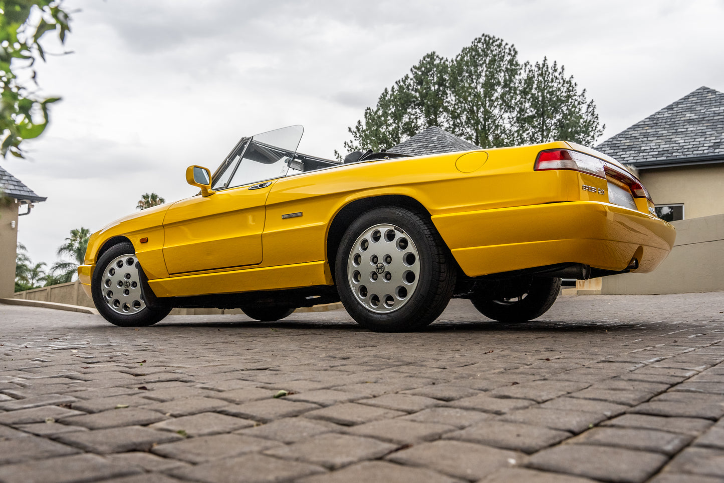 1992 Alfa Romeo 2000 Spider Veloce Series 4