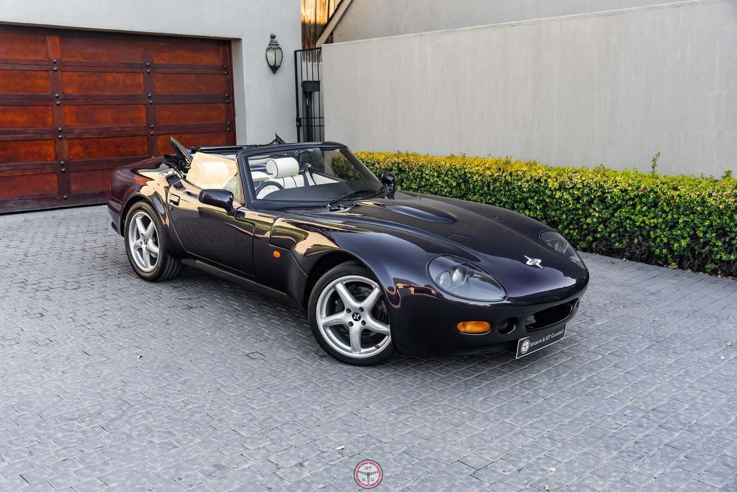 1999 Marcos Mantaray V8S