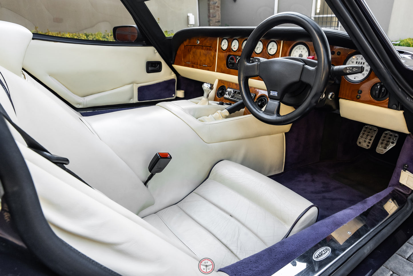 1999 Marcos Mantaray V8S