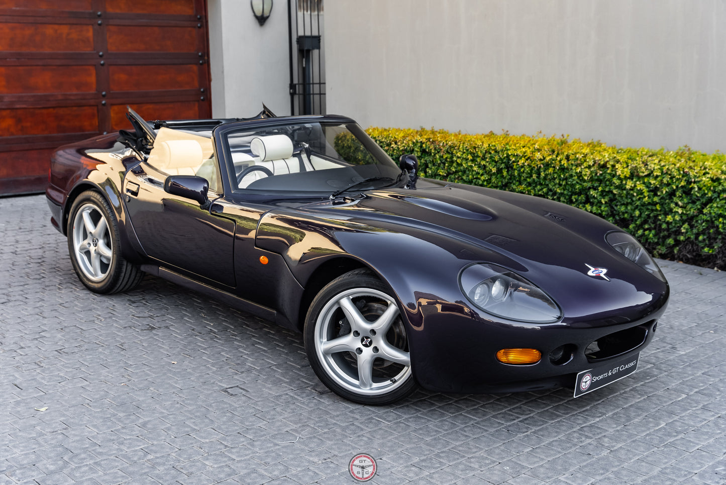 1999 Marcos Mantaray V8S