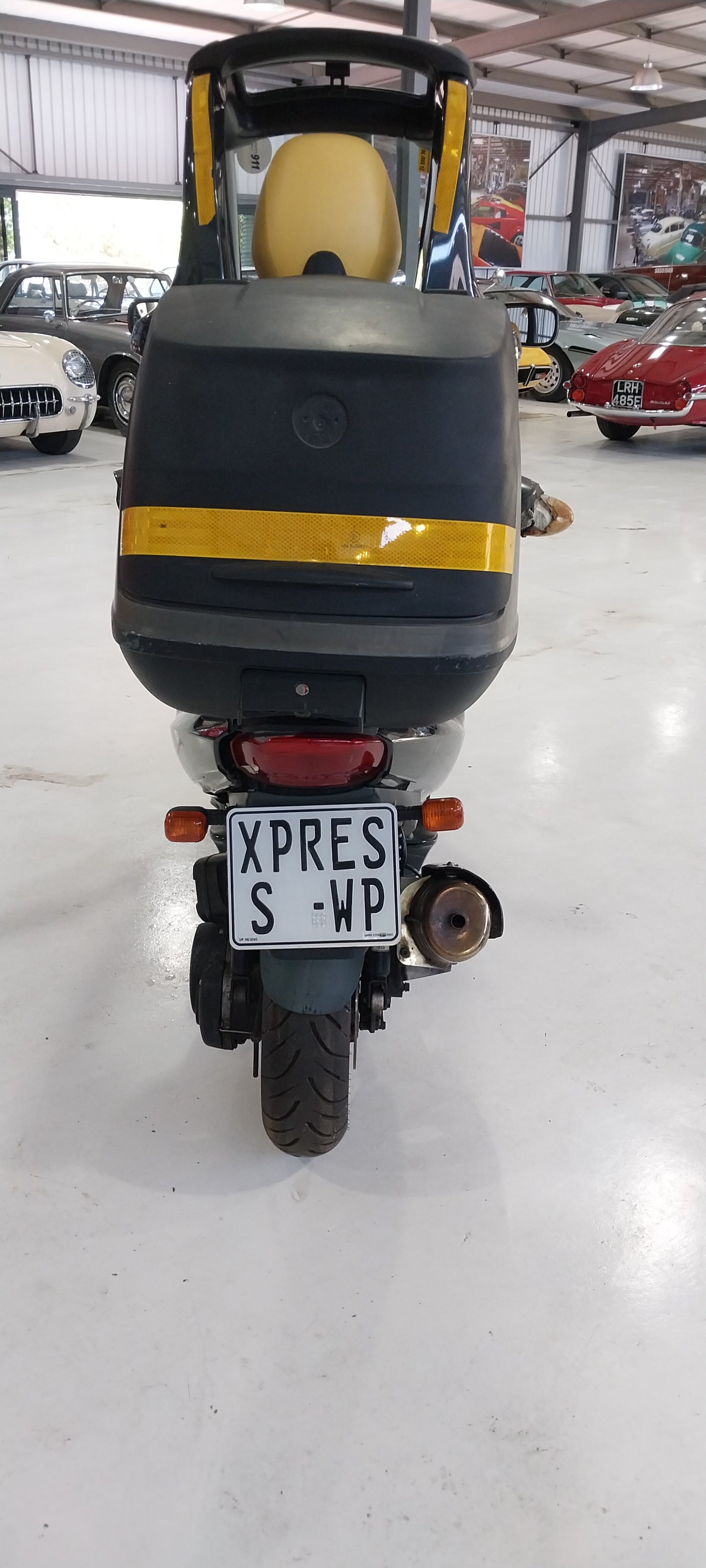 2004 BMW C1
