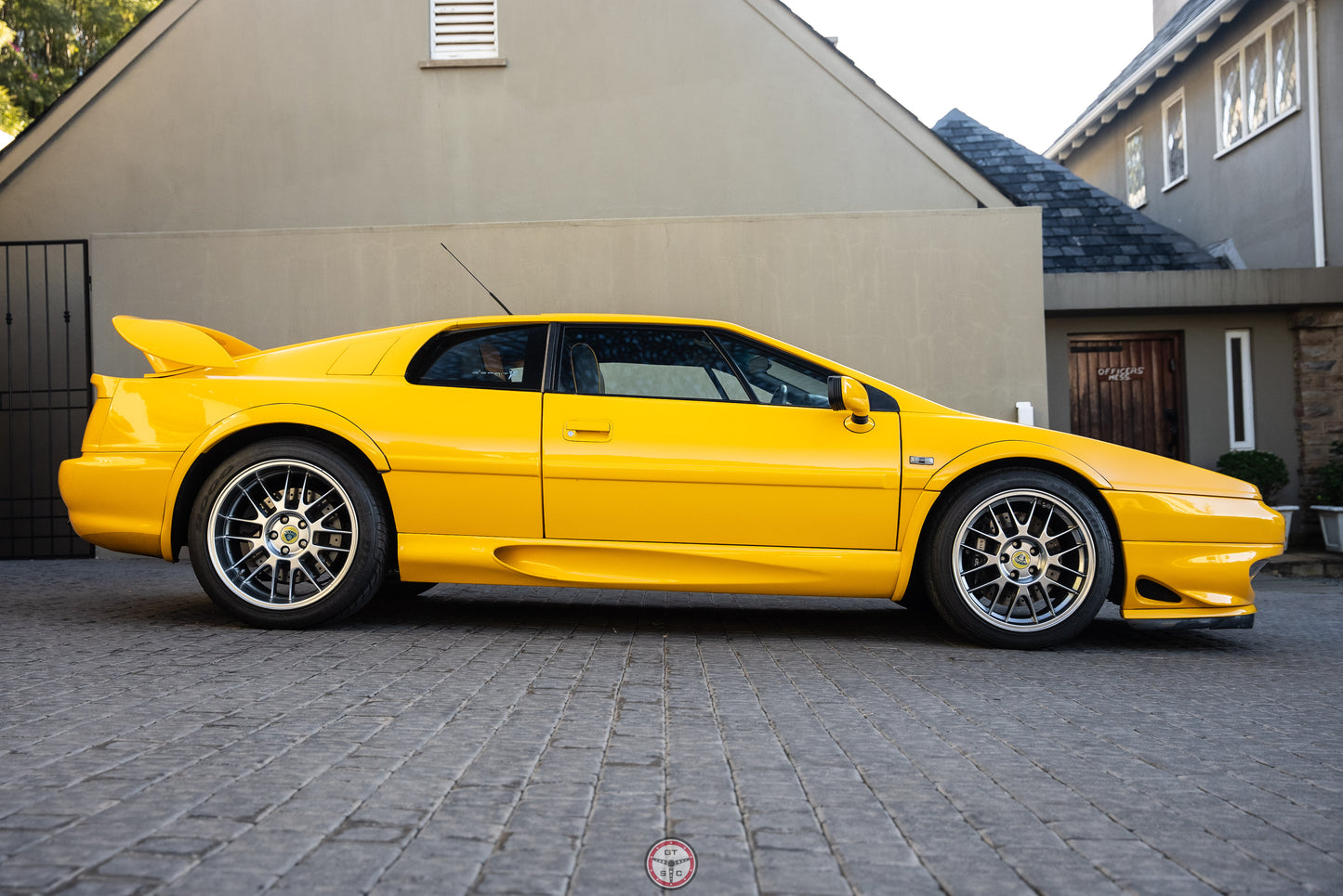 2002 Lotus Esprit V8