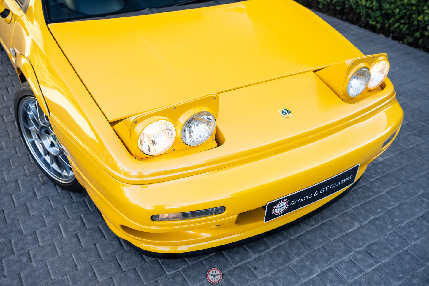 2002 Lotus Esprit V8