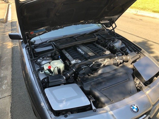 BMW B12 Alpina