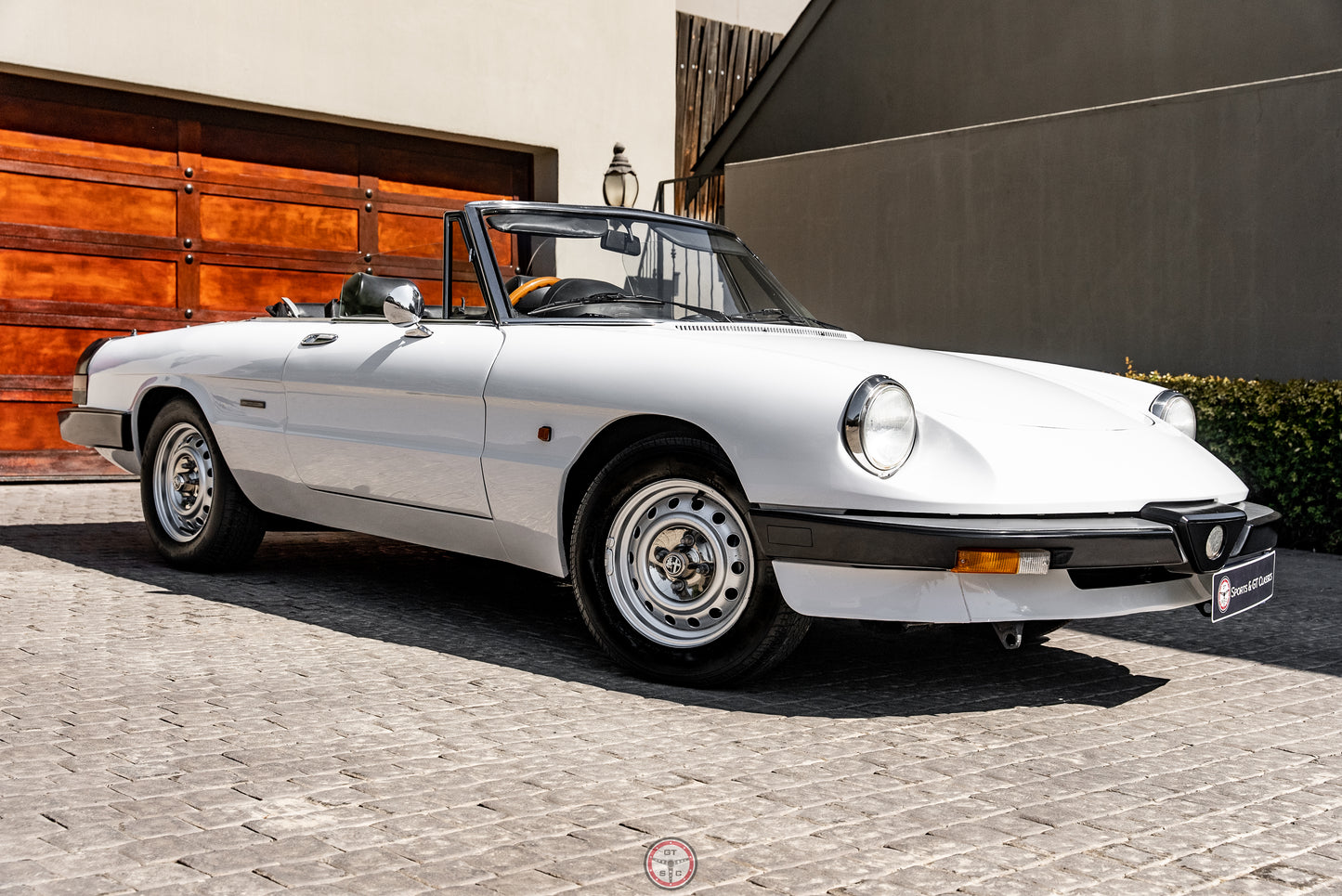 1988 Alfa Romeo 2000 Spider Veloce Series 3