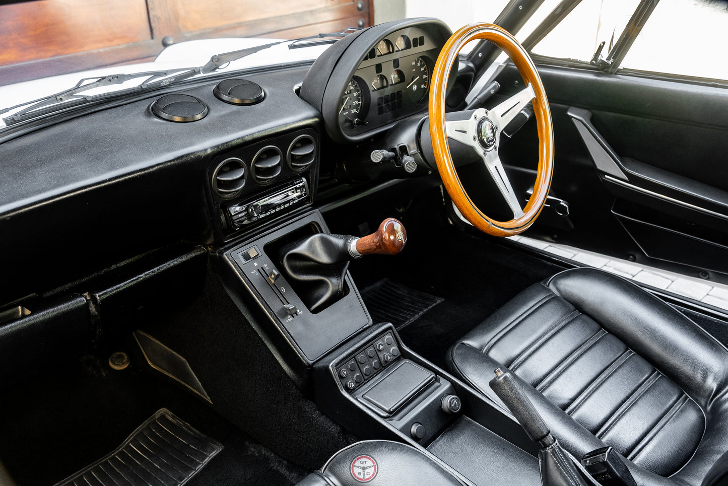 1988 Alfa Romeo 2000 Spider Veloce Series 3