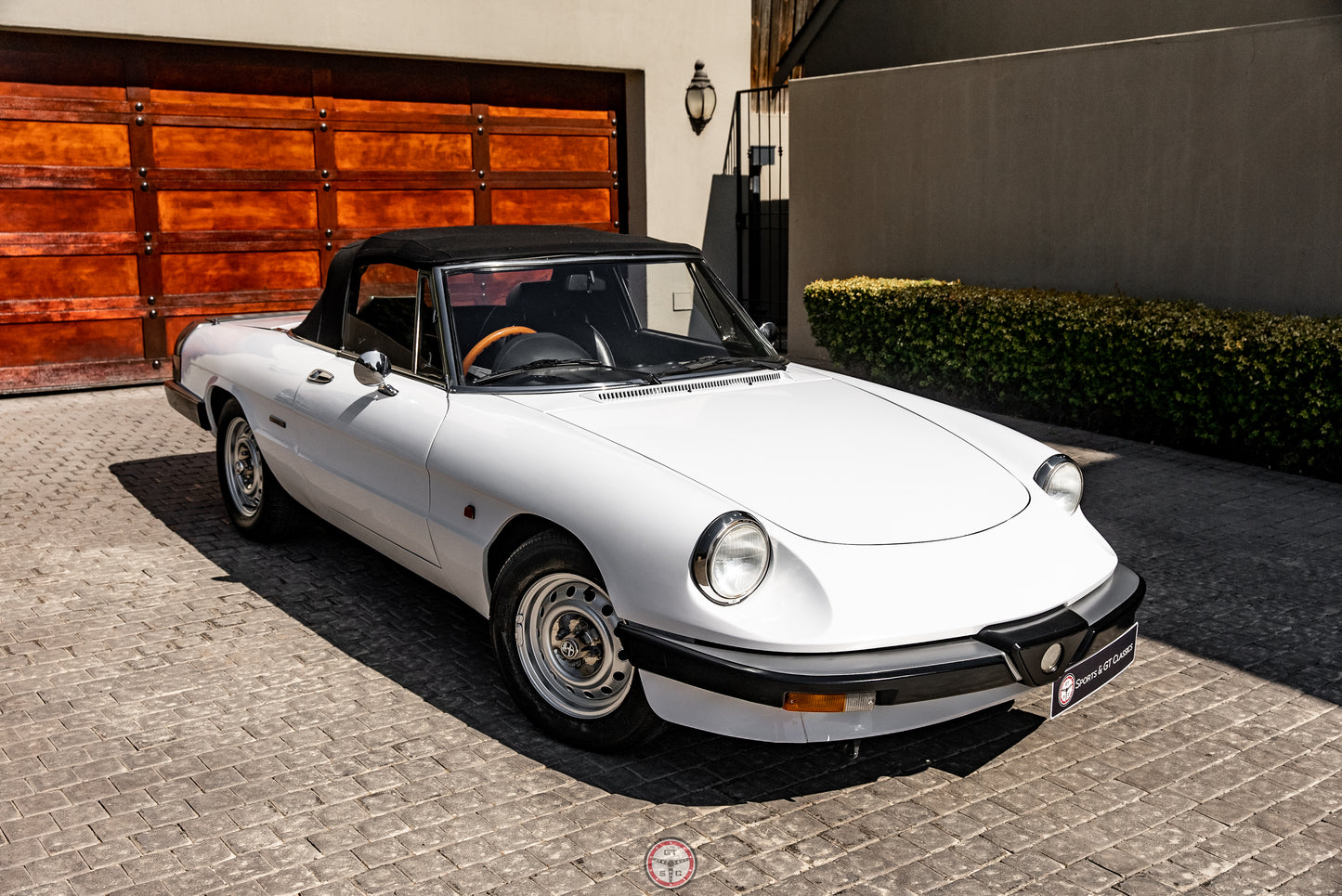 1988 Alfa Romeo 2000 Spider Veloce Series 3