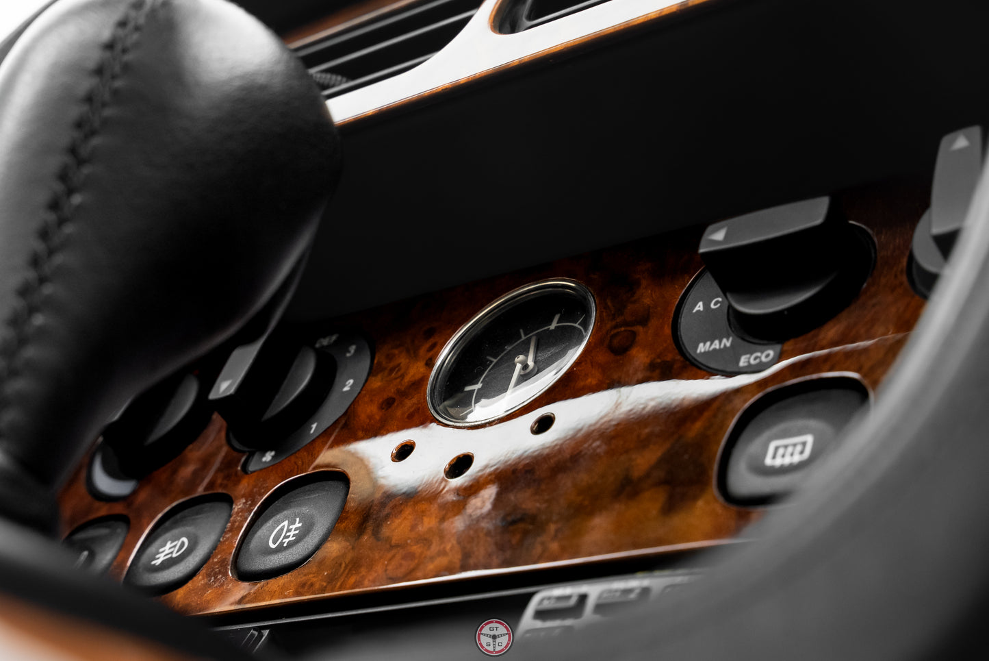 2000 Aston Martin DB7 Vantage