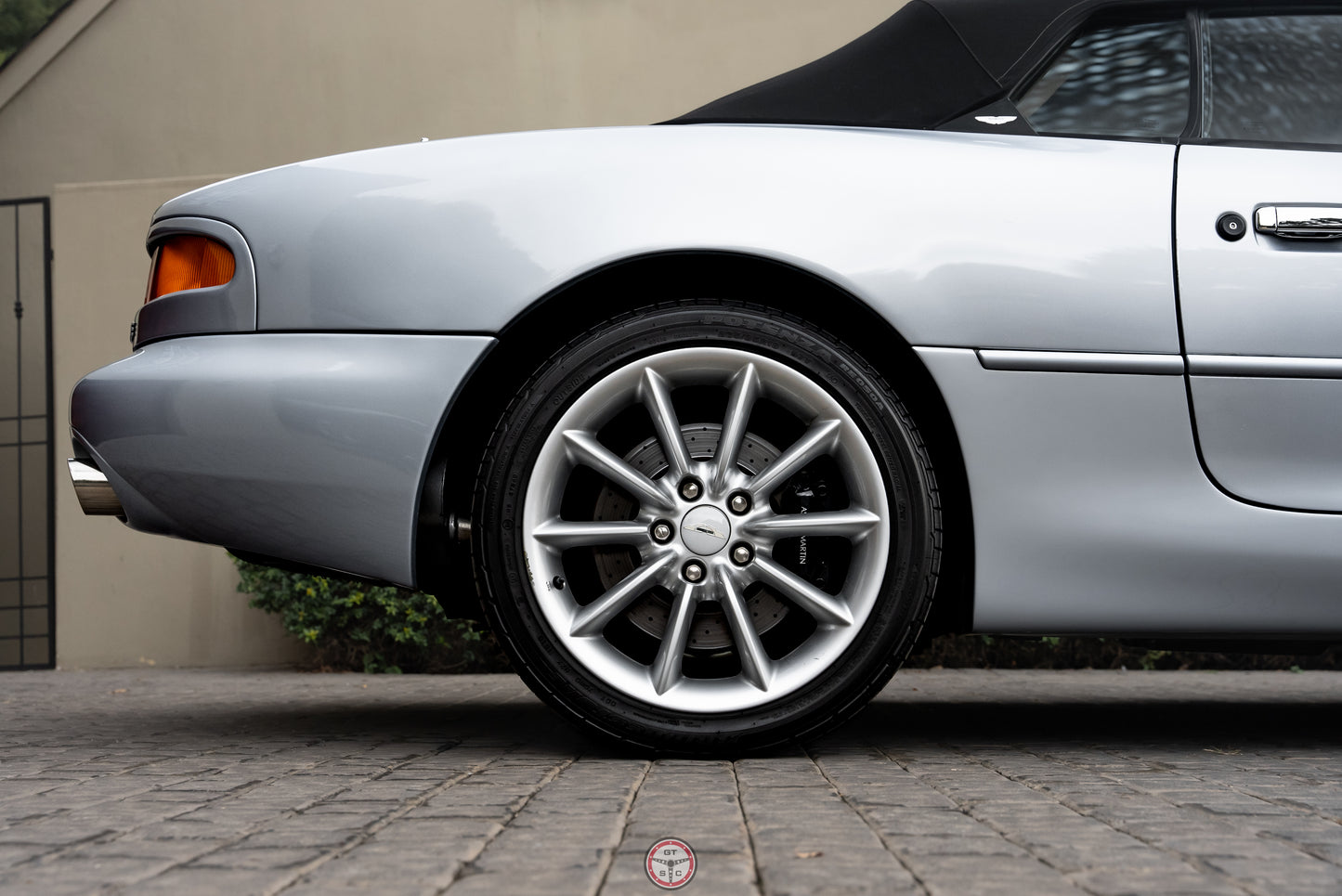 2000 Aston Martin DB7 Vantage