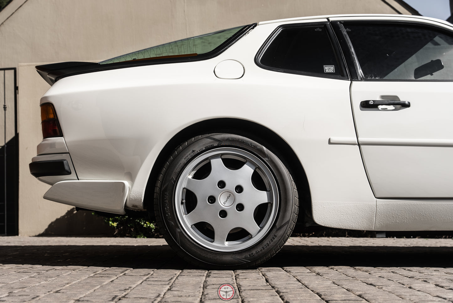 1990 Porsche 944 Turbo