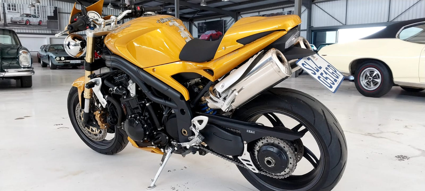 2005 Triumph Triple 1050 (delivery mileage)