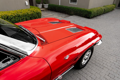 1963 Chevrolet Corvette Split Window Sting Ray C2 Coupe'