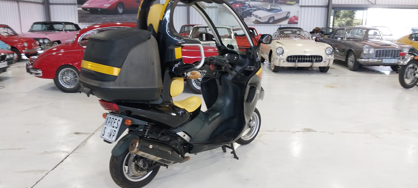 2004 BMW C1