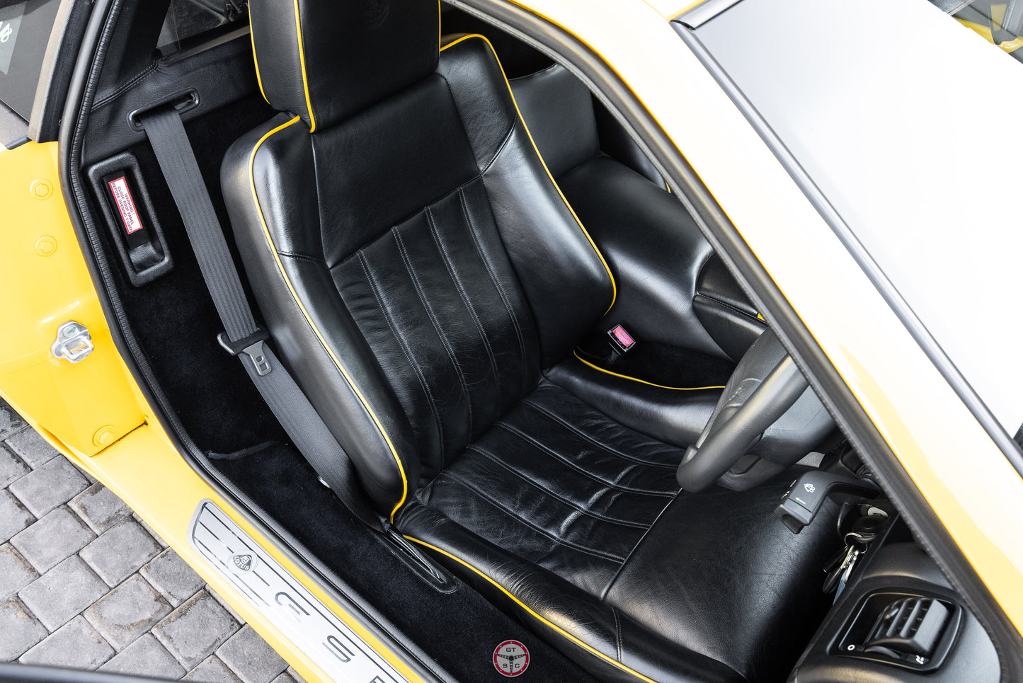 2004 Lotus Esprit V8